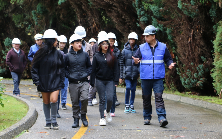 Estudiantes de Las Animas visitaron instalaciones de Aguas Décima